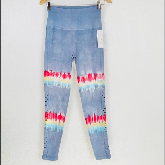 SOLD Spiritual Gangster “self Love” leggings - Picture 4 of 15